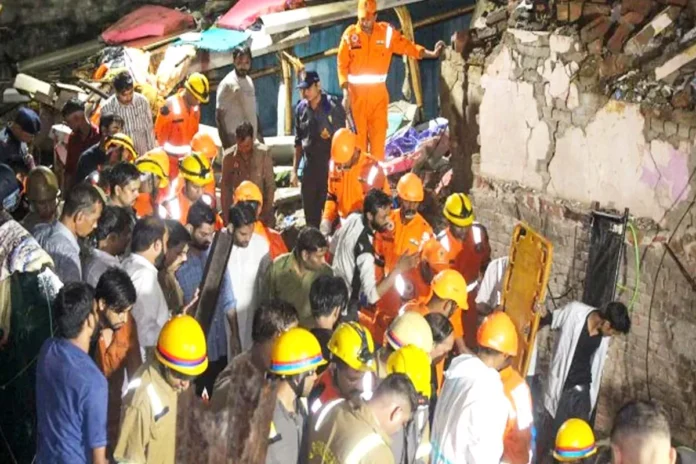 Meerut Building-Collapse