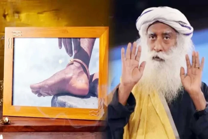 Sadhguru's feet photo is being sold for Rs 3200 despite controversy