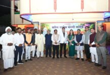 महान संत कबीर साहेब के पवित्र धाम दामाखेड़ा आश्रम में पर्यटन मंत्री राजेश अग्रवाल का धर्मगुरु प्रकाश मुनिनाम से सौजन्य भेंट