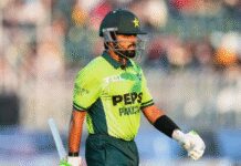 ICC ने बाबर आजम पर लगाया जुर्माना, मैदान पर हुई हरकत पड़ी भारी