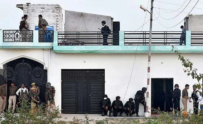 lucknow-encounter_650x400_41488953581.jpg
