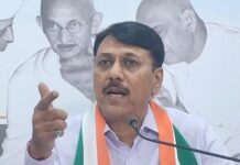 वोट चोरी का सच उजागर : गुजरात कांग्रेस का चुनाव आयोग पर बड़ा आरोप