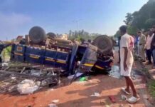 कर्नाटक: उडुपी में NH-66 पर पलटा वाहन, 5 मजदूरों की मौत, असम-त्रिपुरा के निवासी