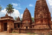 600 साल से भी ज्यादा पुराने इस मंदिर में लकड़ी से बने शिवलिंग की होती है पूजा, यहां होता है लाइव चमत्कार