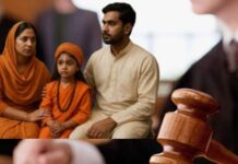 7 साल की बच्ची को जैन साध्वी बनाने पर आमादा मां, पिता ने अदालत की शरण ली