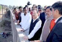 केंद्रीय स्वास्थ्य मंत्री नड्डा ने मेडिसिटी मेडिकल कॉलेज और शिप्रा के निर्माणाधीन घाटों का निरीक्षण किया