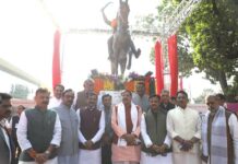मुख्यमंत्री डॉ. यादव ने महाराजा छत्रसाल और सरदार पटेल की प्रतिमा का अनावरण किया