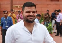 लोकसभा चुनाव के लिए बृजभूषण ने अभी से की तैयारी…सांसद बेटे ने किया बड़ा ऐलान