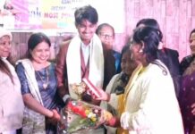 कौन हैं धनबाद के अंश सहाय? जिन्हें मिला देश के ‘सबसे लोकप्रिय युवा कवि’ का अवॉर्ड; जानें उनकी सफलता की कहानी