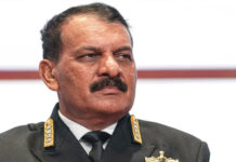 ऑपरेशन सिंदूर अब भी जारी, नेवी चीफ ने बताई नौसेना की ताकत; कहा- समुद्र में नहीं आ पाई पाकिस्तानी…