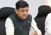 अटल बिहारी वाजपेयी की जयंती पर इंदौर मेयर ने किया ऐतिहासिक फैसला, एबी रोड का नाम बदलकर ‘अटल बिहारी मार्ग’