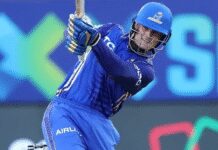 400+ रन की पारी के बाद भी टीम को हार, रायक्टन का शतक फीका पड़ा