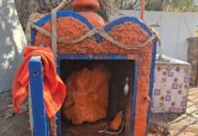 CG News: राजनांदगांव में हनुमान प्रतिमा हटाने को लेकर भड़का विवाद, हिंदू संगठनों के हंगामे के बाद दोबारा हुई स्थापित