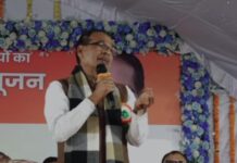 लाडली बहनें अब ‘वोट बैंक’ नहीं, बड़ी राजनीतिक ताकत हैं! शिवराज सिंह चौहान के इस बयान ने विरोधियों के उड़ाए होश; जानें इसके मायने”