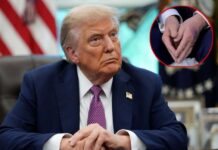 ट्रंप के हाथ में नीला निशान……..इस मेडिसिन के ज्यादा खुराक लेने से