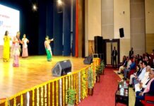 विविधता में एकता से सशक्त होता भारत : राज्यपाल पटेल