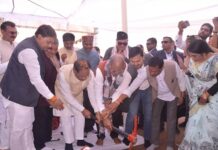 मुख्यमंत्री विष्णुदेव साय ने माना तूता में चित्रोत्पला फिल्म सिटी और ट्राइबल कल्चरल कन्वेंशन सेंटर की रखी नींव