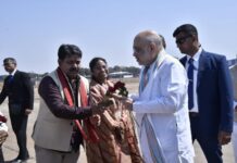 केन्द्रीय गृह मंत्री अमित शाह का जगदलपुर के मां दंतेश्वरी एयरपोर्ट में आत्मीय स्वागत