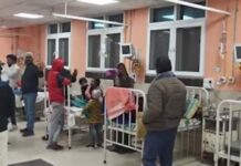 मधेपुरा में मिड-डे-मील लेने से 70 से अधिक बच्चे बीमार, स्कूल में मचा हड़कंप