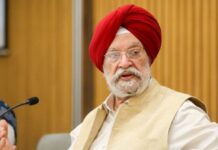 केंद्रीय मंत्री हरदीप पुरी के परिवार की विदेशी संपत्ति पर फिर छिड़ी बहस