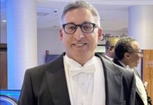 टैरिफ को रद्द करने के फैसले से बौखलाए ट्रंप, दुनिया पर फोड़ा टैरिफ बम