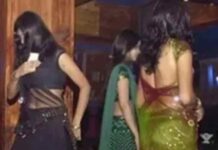 शहर के लॉज पर पुलिस की रेड, आपत्तिजनक गतिविधियों में लिप्त 18 लोग हिरासत में