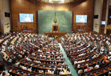 विपक्ष को लग सकता है बड़ा झटका, बंपर फायदे में रहेगी NDA