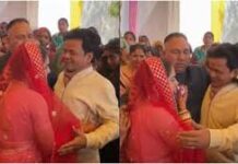 भतीजी की विदाई में भावुक हुए राजपाल यादव, गले लगाकर दिलासा देते आए नजर; वीडियो हुआ वायरल