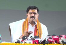 CG News: नक्सलियों से 1100 हथियार बरामद, 532 हुए ढेर, नक्सलवाद को लेकर विजय शर्मा ने गिनाए चौंकाने वाले आंकड़े