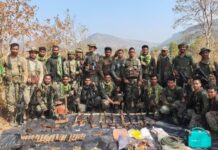 सुरक्षाबलों को मिली बड़ी सफलता, गरियाबंद और कांकेर में नक्सलियों द्वार डंप किए गोला बारूद और 3 IED बरामद