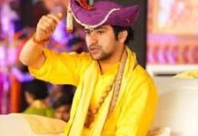 धीरेंद्र कृष्ण शास्त्री का बयान वायरल,चार बच्चे पैदा करने की अपील पर गरमाई सियासत