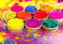 रीवा के केमिकल-फ्री रंगों की देशभर में डिमांड, मंदिरों के फूलों से बन रहा होली का गुलाल