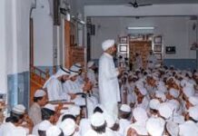 केरल के इमाम ने हिंदू भक्तों के लिए मस्जिद और घर खोले