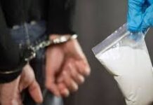 पत्नी ने खोली पोल: “मेरा पति गांजा-स्मैक बेचता है”, कमिश्नर को किया फोन