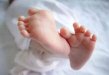 सतना में मानवता हुई शर्मसार! नवजात को बोरे में रखकर फेंका, रोने की आवाज सुनकर बच्चों ने बचाई जान