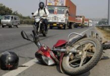 जबलपुर में दर्दनाक सड़क हादसा, फॉर्च्यूनर कार ने बाइक सवार युवक को कुचला