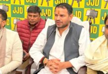 ‘यादव’ को ‘कुमार’ लिखे जाने पर Patna University Students’ Union चुनाव में हंगामा, तेज प्रताप समर्थित प्रत्याशी से मारपीट