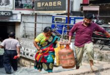 होर्मुज संकट में राहत: सरकार ने LPG और ईंधन की आपूर्ति बढ़ाई, सुरक्षा मजबूत