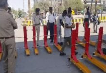 ट्रैफिक सुरक्षा में नई तकनीक: इंदौर पुलिस को मिले हाईटेक टायर किलर और बैरियर, लाइव ट्रेनिंग