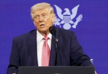 आप सेक्स के बारे में भी बात कर सकते हैं, ट्रंप के इतना कहते ही सभागार हंसी से गूंजा