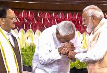 Nitish Kumar किसके कहने पर भाजपा के करीब आए, Narendra Modi के नाम पर पहले हुए थे दूर