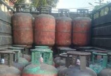 राजधानी में LPG सिलेंडर की कालाबाजारी का बड़ा खुलासा