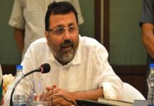 मोदी जी हैं तो हम सुरक्षित हैं, दुबई जाने वालों पर बीजेपी सांसद का विवादित तंज