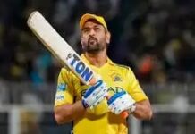 चेन्नई की सबसे बड़ी टेंशन बना MS Dhoni का बल्लेबाजी क्रम