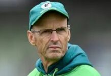 गैरी कर्स्टन ने पाकिस्तान टीम छोड़ने की वजह बताई