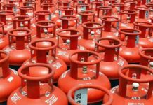 छात्र और मजदूर भी अब पा सकते हैं LPG, जानिए नई व्यवस्था