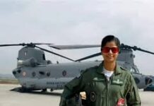 अंतरराष्ट्रीय महिला दिवस: Mi-17V5 से फ्लाईपास्ट लीड कर स्वाति ने रचा इतिहास, बेटियों के लिए बनीं प्रेरणा