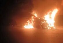 मैहर NH-30 पर बड़ा हादसा टला, चिंगारी से धधकी बस मिनटों में जलकर खाक