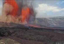 अमेरिका में ज्वालामुखी का विस्फोट, 1000 फीट तक उगल रहा लावा