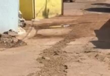 Berasia में 2 साल से खुदी सड़कें, देरी पर भड़का गुस्सा